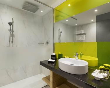 Zeus Wyndham Grand Athens - 53