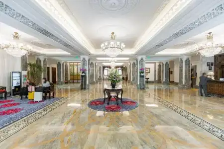 Shanghai Donghu - 1