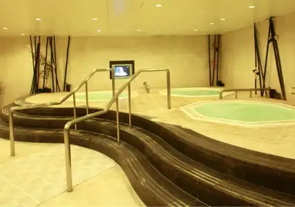 Holiday Inn Shanghai Nanjing Road - 15