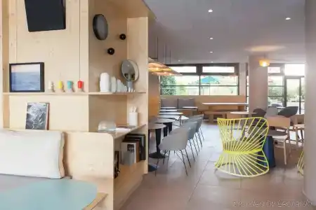 Novotel Suites Paris Montreuil Vincennes - 3