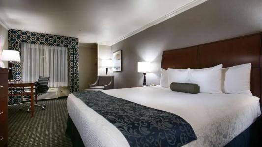 Best Western Plus Marina Shores - 41