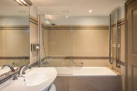 Iron Gate & Suites Prague by BHG - 34
