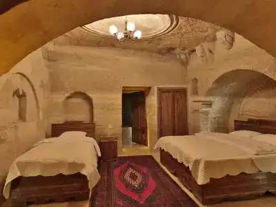 Family Cave Suite - 23