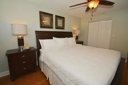 Westwinds Waterfront Resort - 6