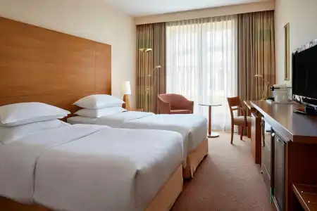 Sheraton Duesseldorf Airport - 47