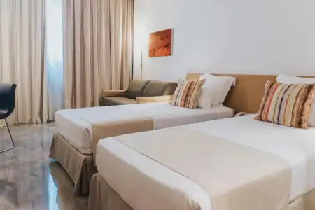 Occidental Murcia Agalia - 85