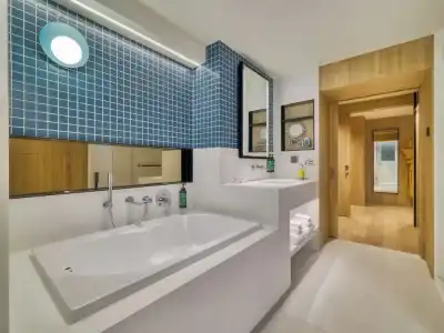 voco Bangkok Surawong by IHG - 47