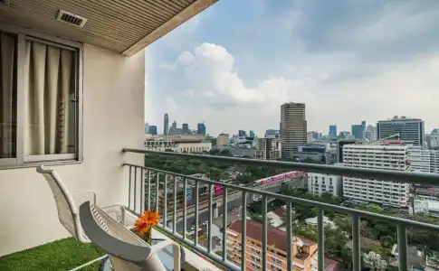 Evergreen Place Siam by UHG - 15