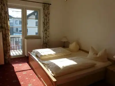 Roter Hahn - Bed & Breakfast - 39