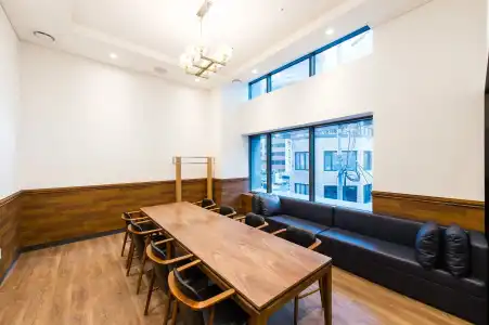 ENA Suite Namdaemun - 13
