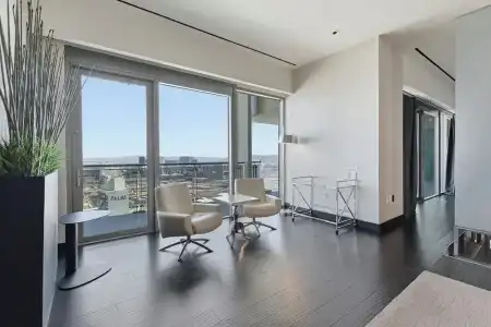 Beautiful Palms Place Suite - 132