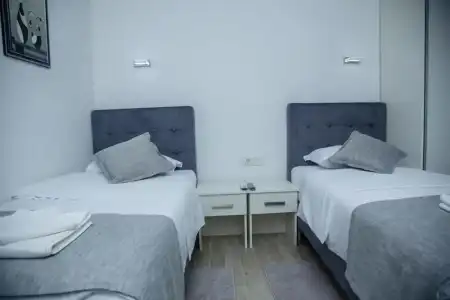 Mark's Palace - 17