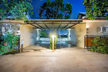 Tontan Resort Cha-Am - 81