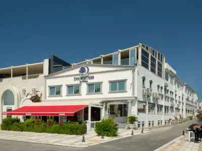 DoubleTree by Hilton Bodrum Marina Vista - 30