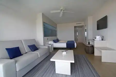 BG Tonga Tower - 45