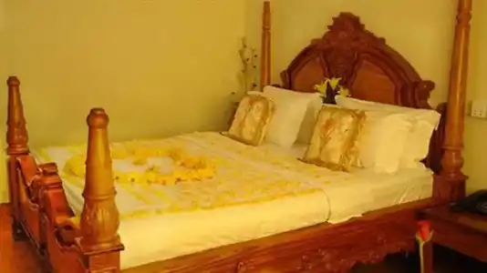 Lux Guesthouse - 21