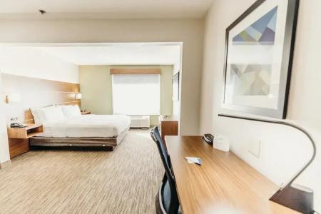 Holiday Inn Express Atlanta NE I-85 Clairmont by IHG - 57