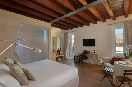 Massimago Wine Suites - 27