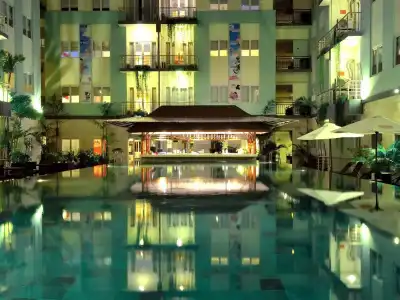 HARRIS & Residence Riverview Kuta Bali - 27