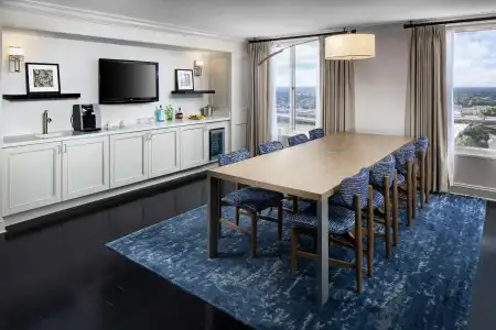 Hyatt Regency Wichita - 81