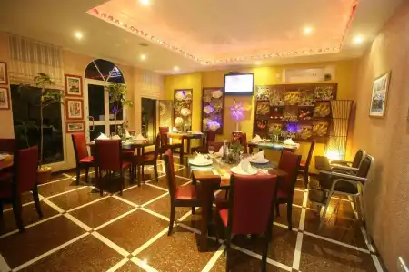 Le Vieux Nice Inn - 29