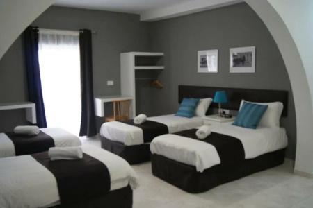 Buccaneers Boutique Guest House - 2