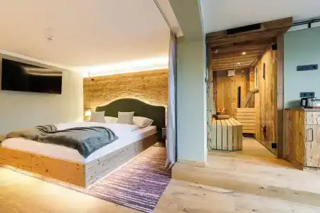Romantikhotel - 93