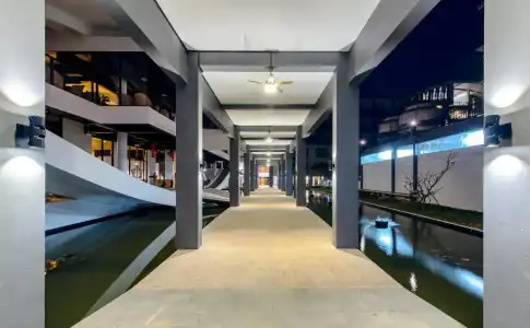 Pacific & Spa - 15