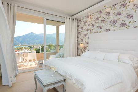 Mare Monte Small Boutique - 18