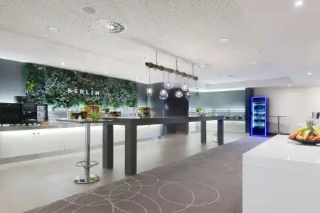 Novotel Berlin Mitte - 35