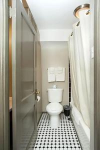 Gardner & Hostel - 130