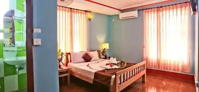 Our Joint & Guesthouse - 2