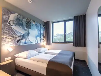 B&B München-Olympiapark - 20
