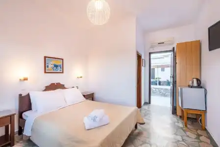 Agia Irini - 19