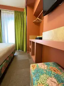 Cortina - 13