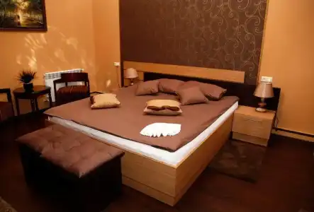 Azoyan Guest House - 19