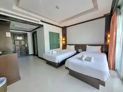 77 Patong & Spa - 132