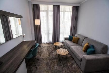 Best Western Plus Premium Inn - 67