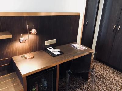 Best Western Empire Elysees - 53