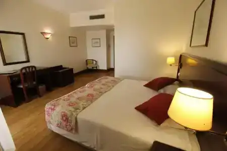 Suite Jardins Da Ajuda - 12