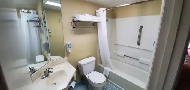 Sea Hawk Motel - 30