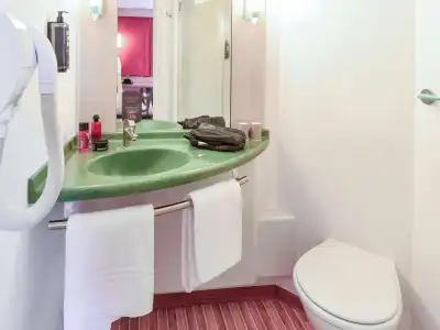 ibis Clermont Ferrand Montferrand - 7