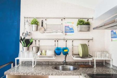 Feel Hostels Soho Malaga - 19