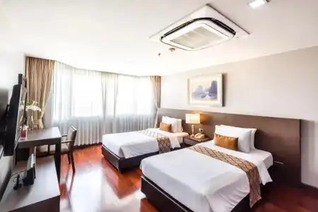 Royal Suite Bangkok - 31