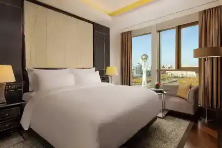 The Ritz-Carlton - 67