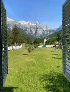 Bujtina Tinari - 15