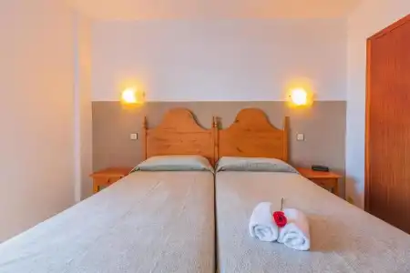 Xon's Platja Apartments - 75