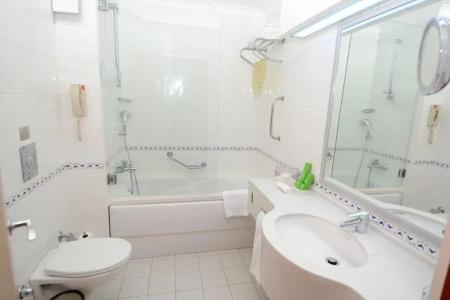 Holiday Inn Istanbul City - 61