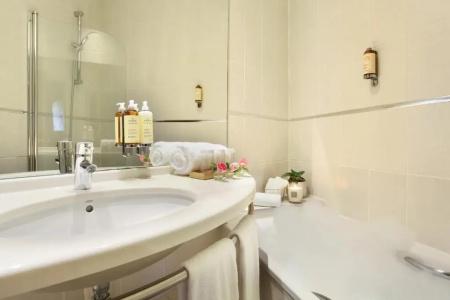 Trianon Rive Gauche - 49