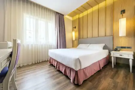 Royal Rattanakosin - Near Grand Palace & Khaosan Road - 6